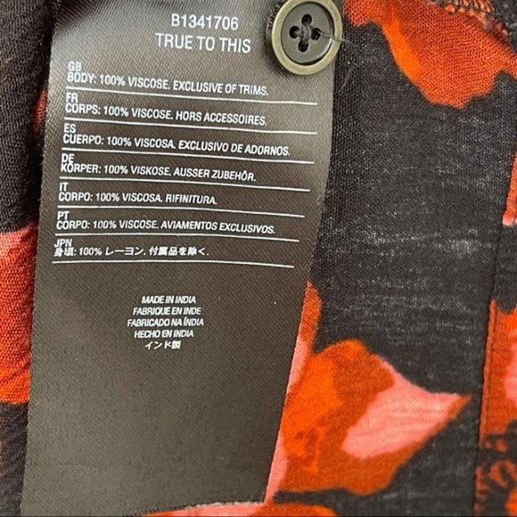 *50% OFF! Volcom lace floral dress button top black red - Picture 5 of 7